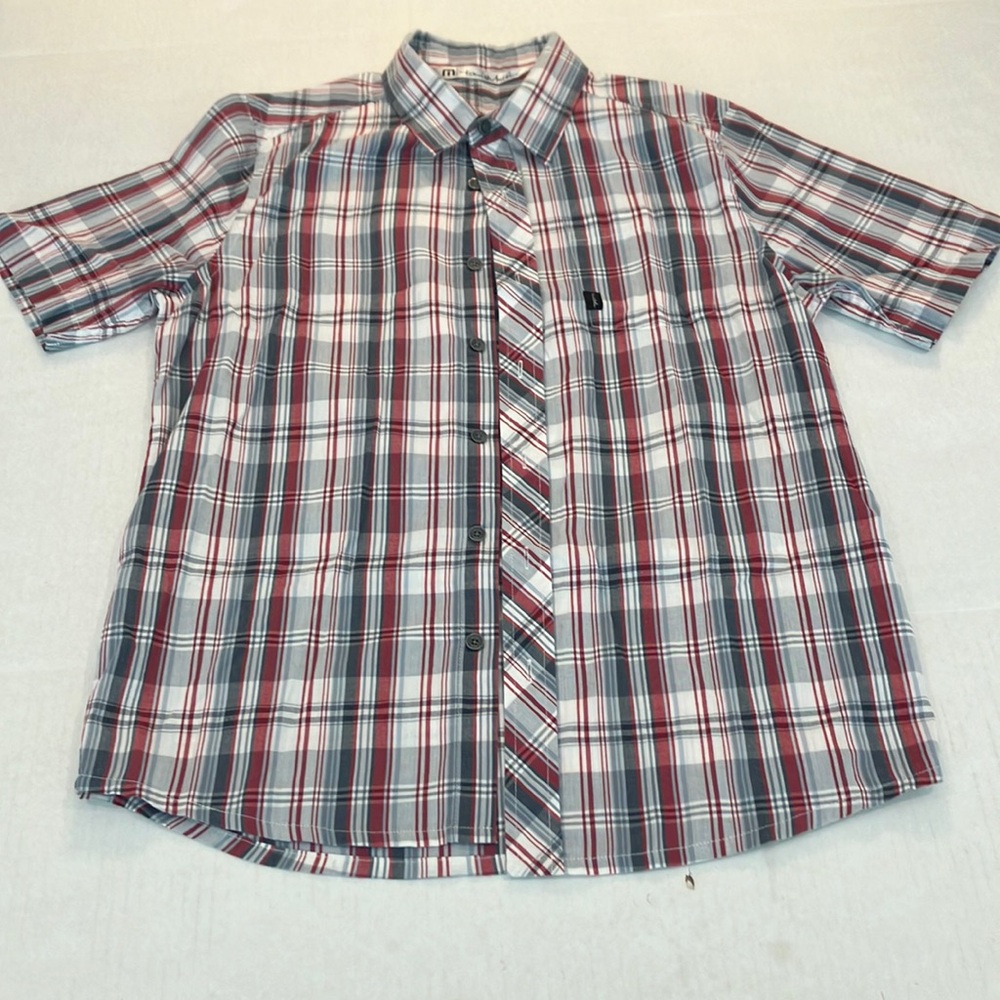 Travis Mathew men’s small short sleeve button up shirt.